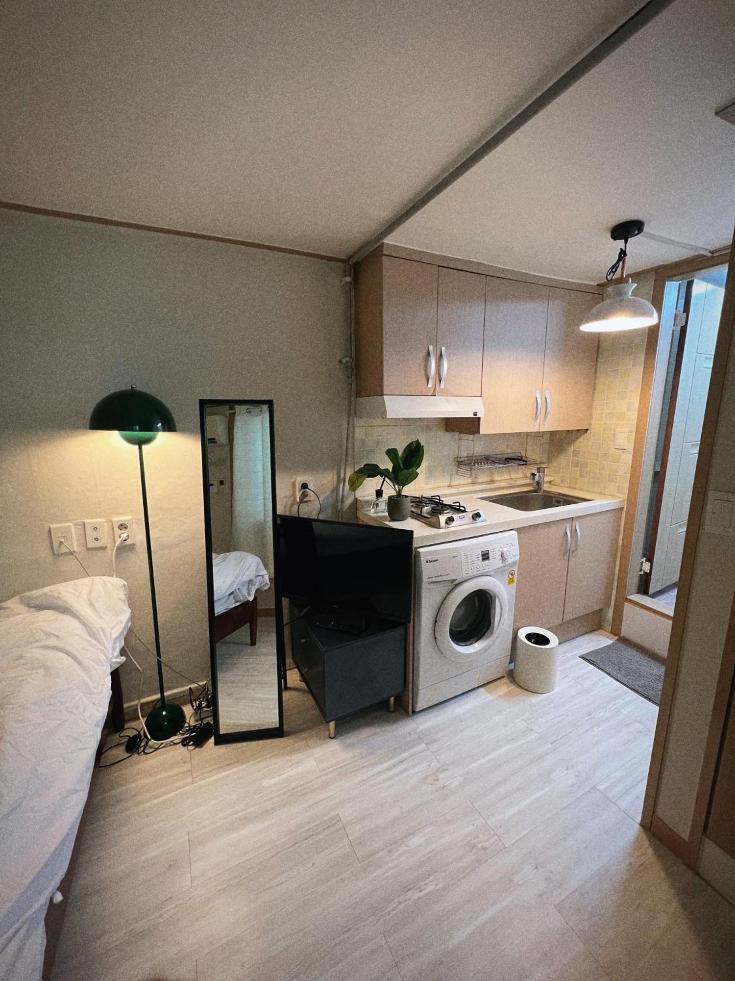 Jnineguesthouse Seoul Eksteriør billede